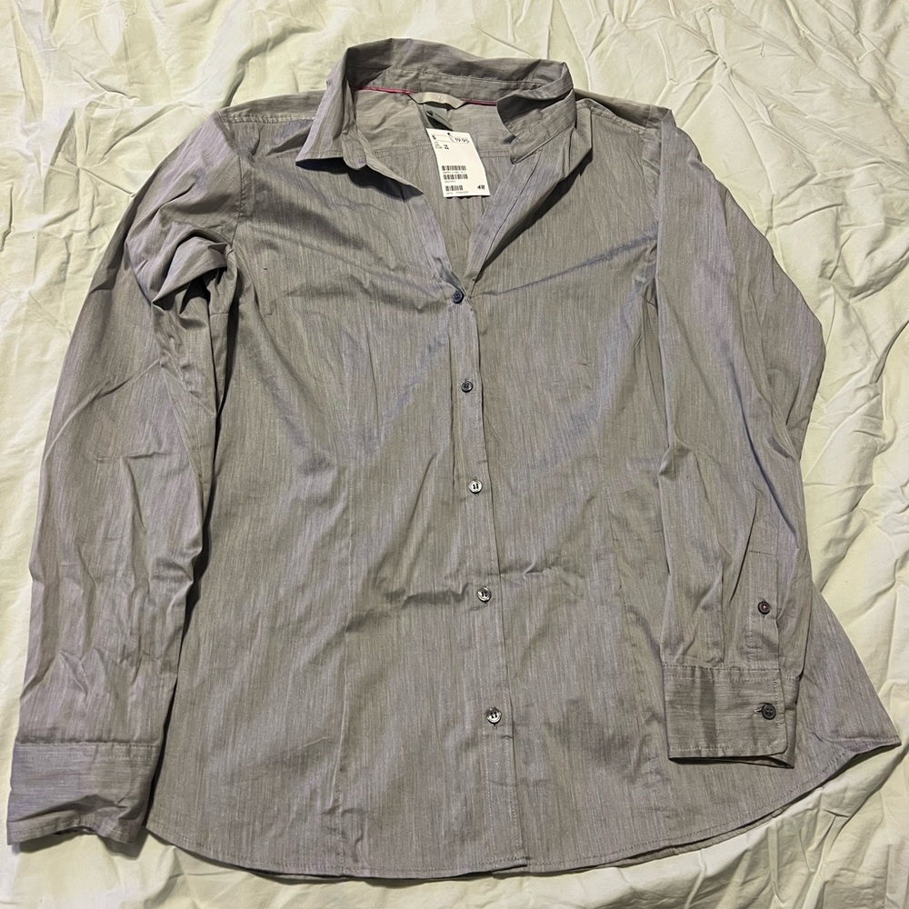 Women’s long sleeve button down